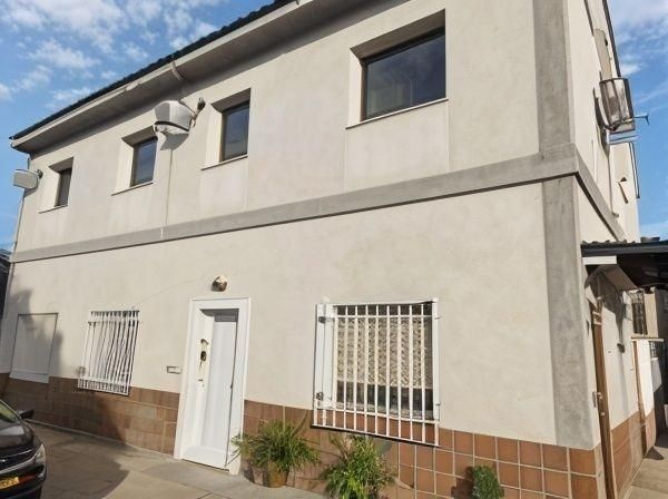 Vista exterior de Casa o xalet en venda en  Murcia Capital amb Aire condicionat, Calefacció i Jardí privat