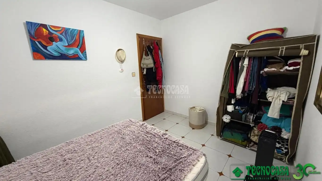 Habitación de Casa adosada en venta en Candeleda con Aire acondicionado, Terraza y Balcón