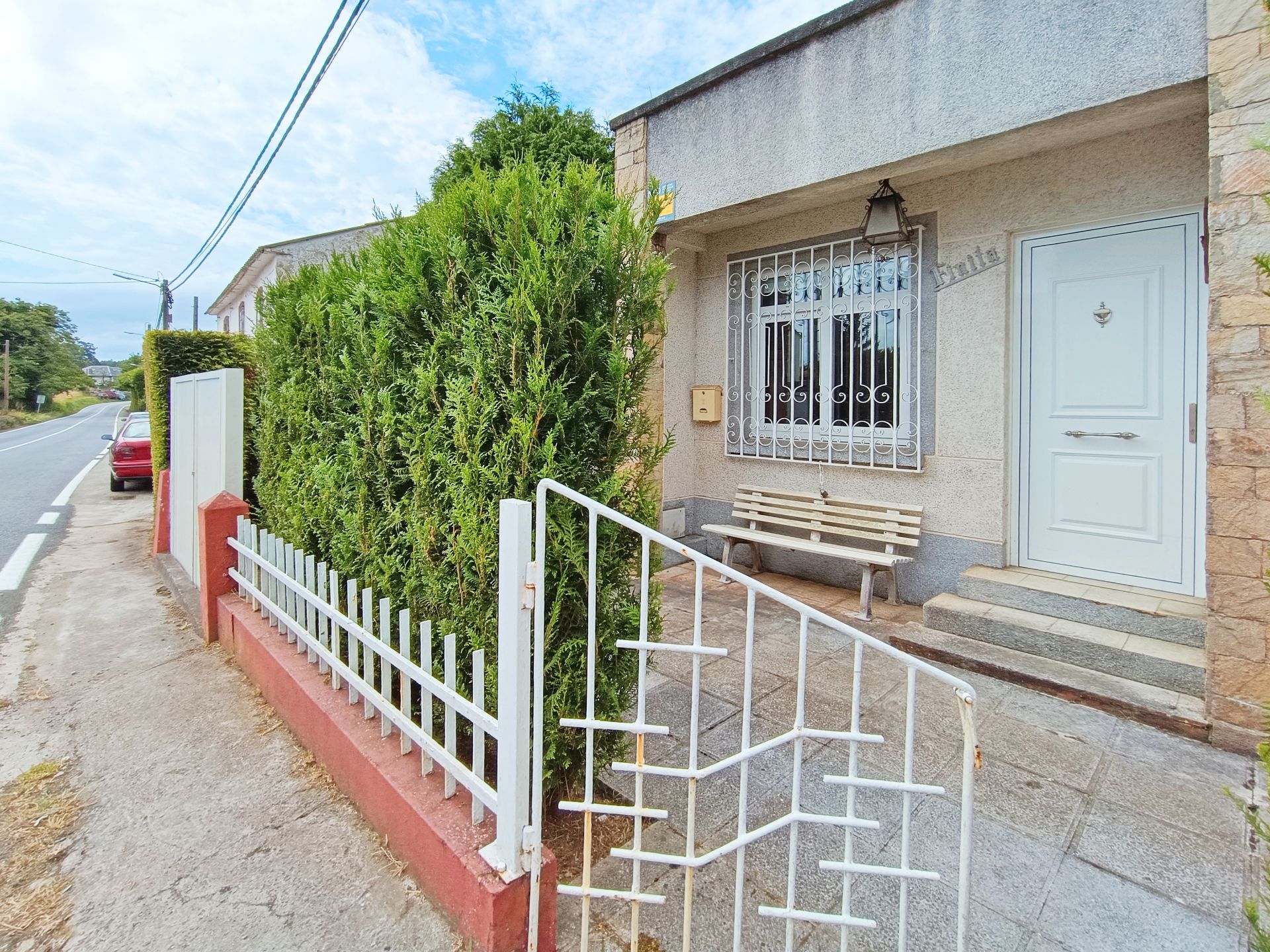 Vista exterior de Casa o xalet en venda en Sada (A Coruña) amb Jardí privat i Traster