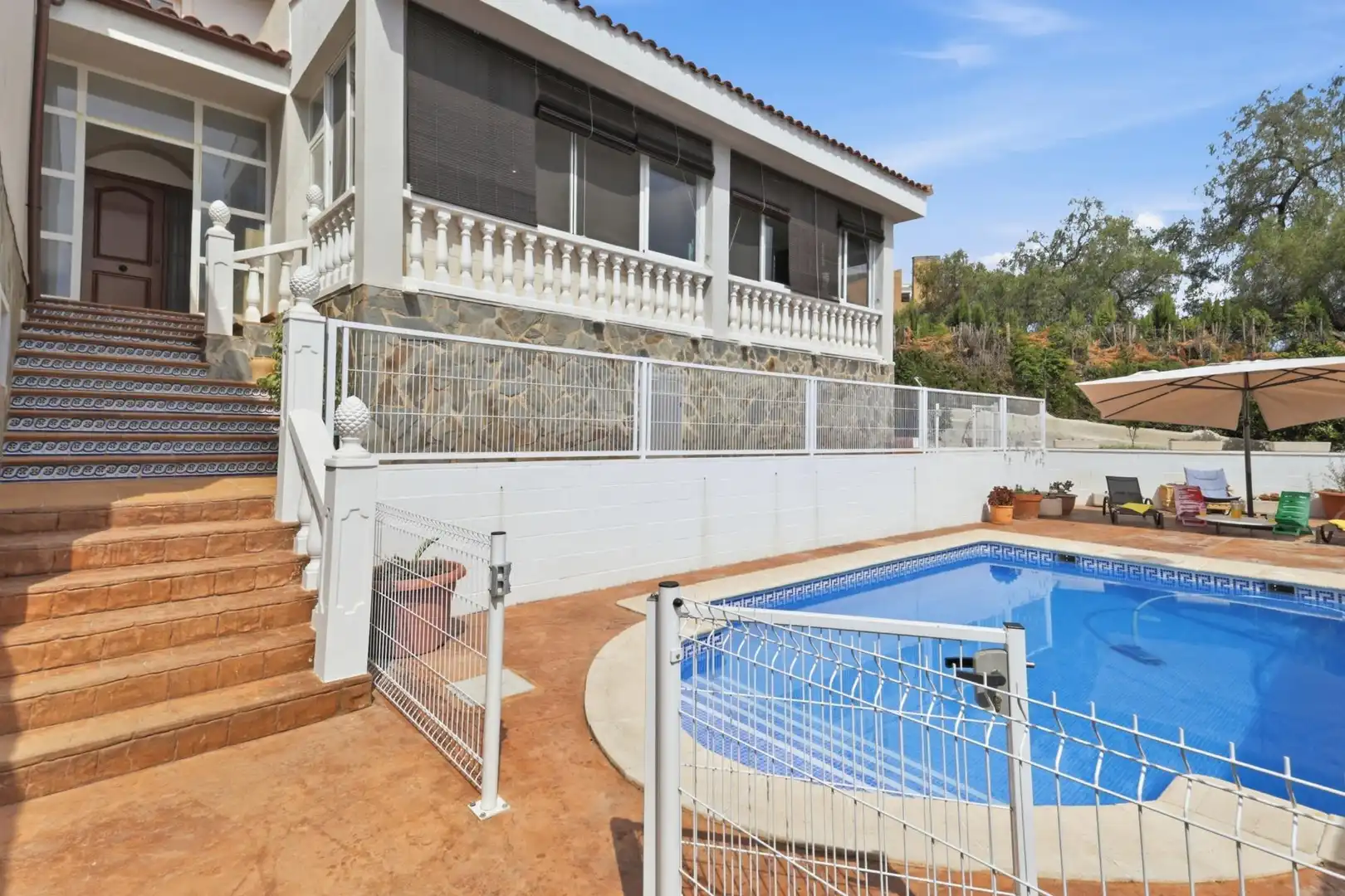 Piscina de Casa o chalet en venta en Torrent con Aire acondicionado, Calefacción y Jardín privado