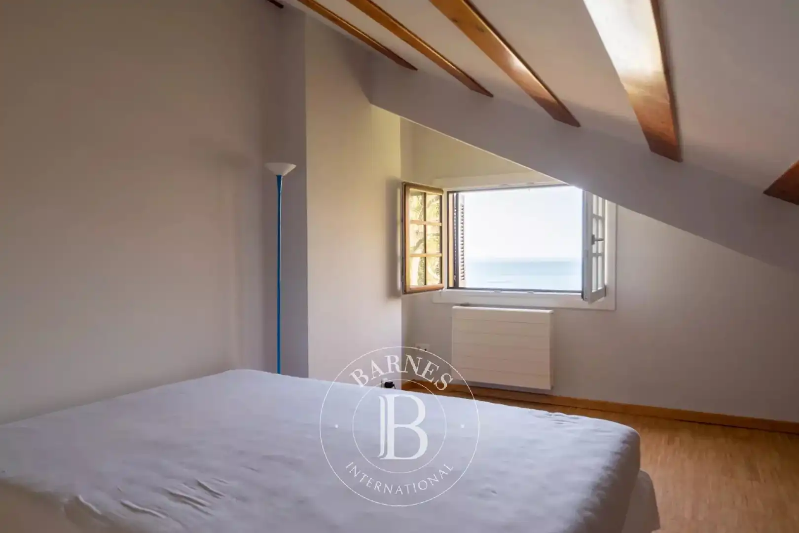 Bedroom of Duplexes for sale in Donostia - San Sebastián   with Heating, Balcony and Internet