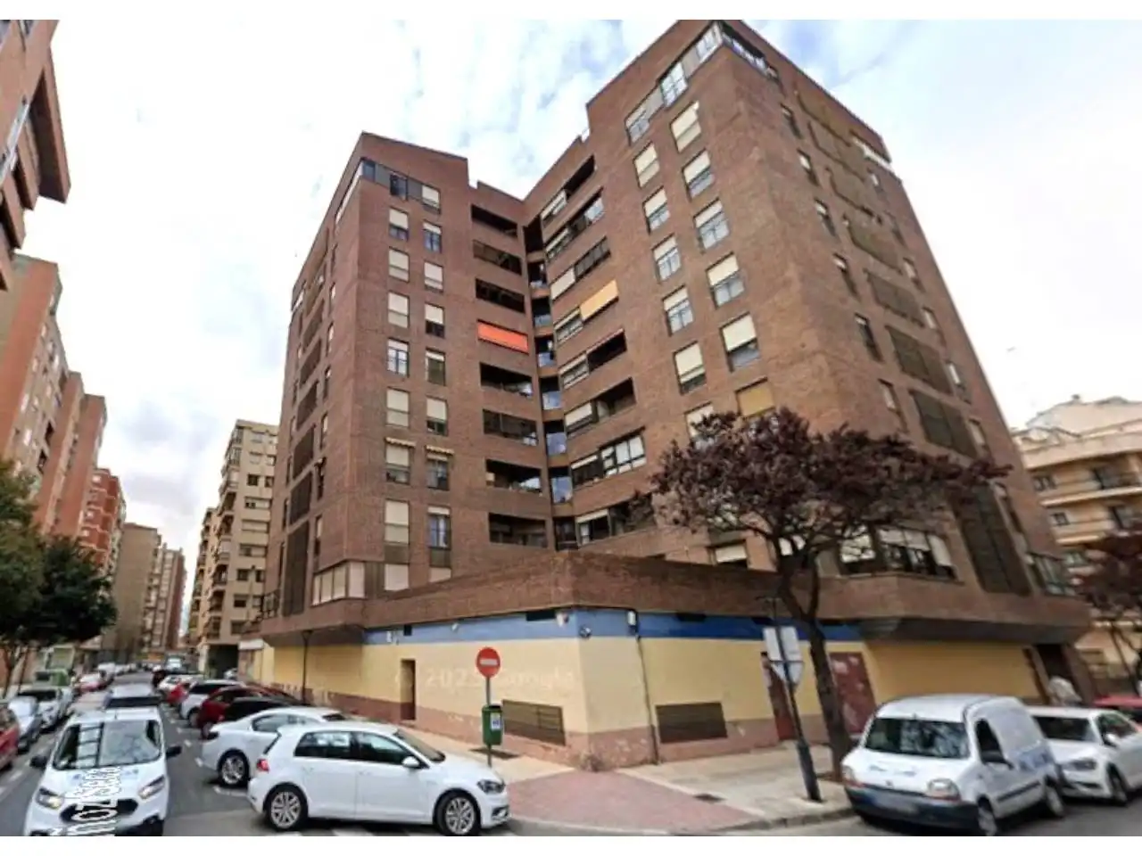 Vista exterior de Local en venta en Albacete