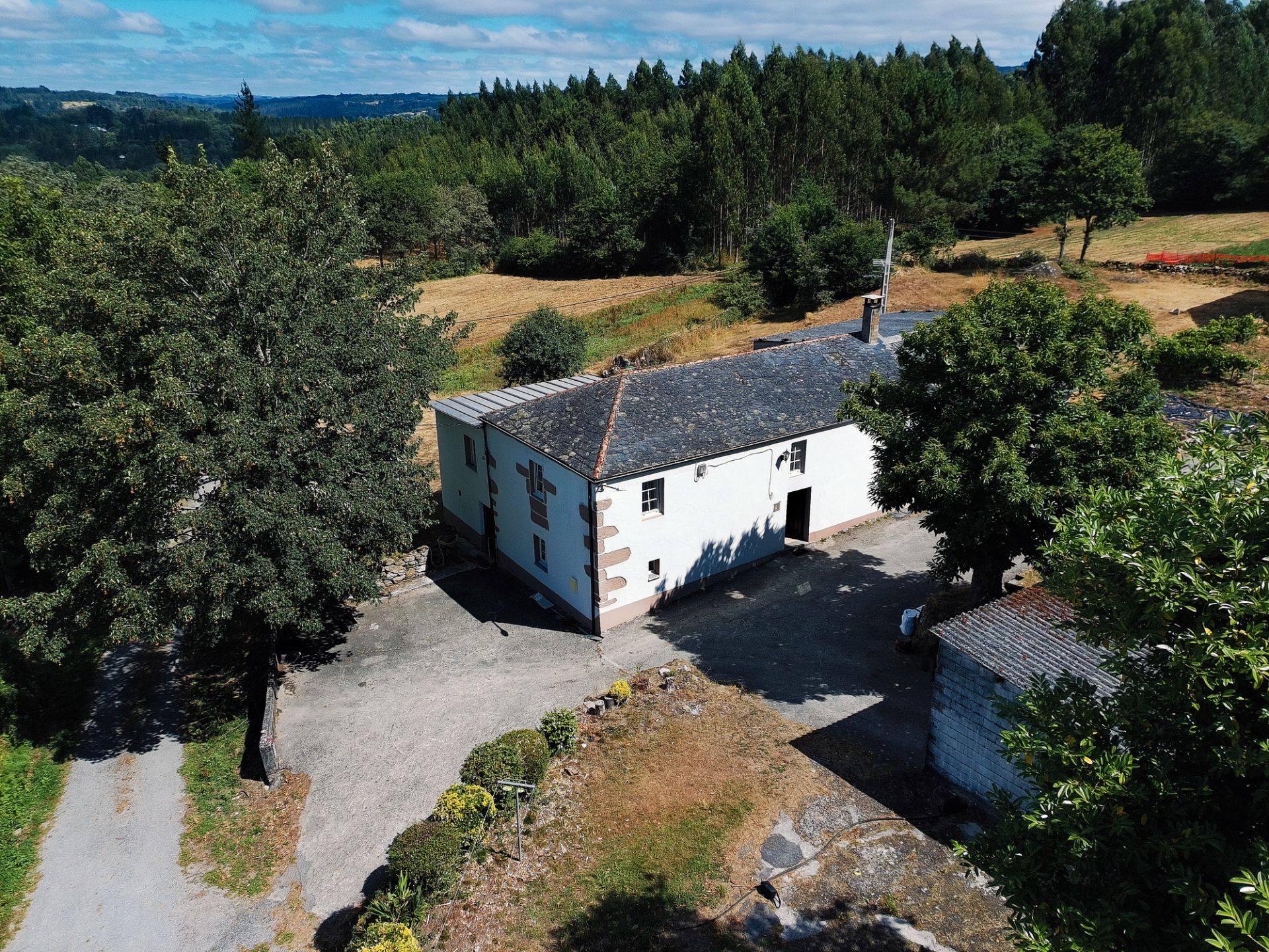 Exterior view of House or chalet for sale in Guitiriz  with Private garden, Furnished and Oven