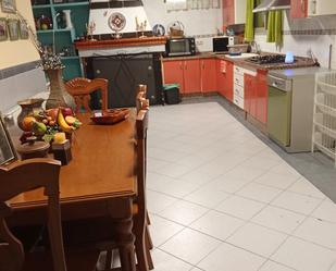Cuina de Loft de lloguer en Peligros amb Moblat
