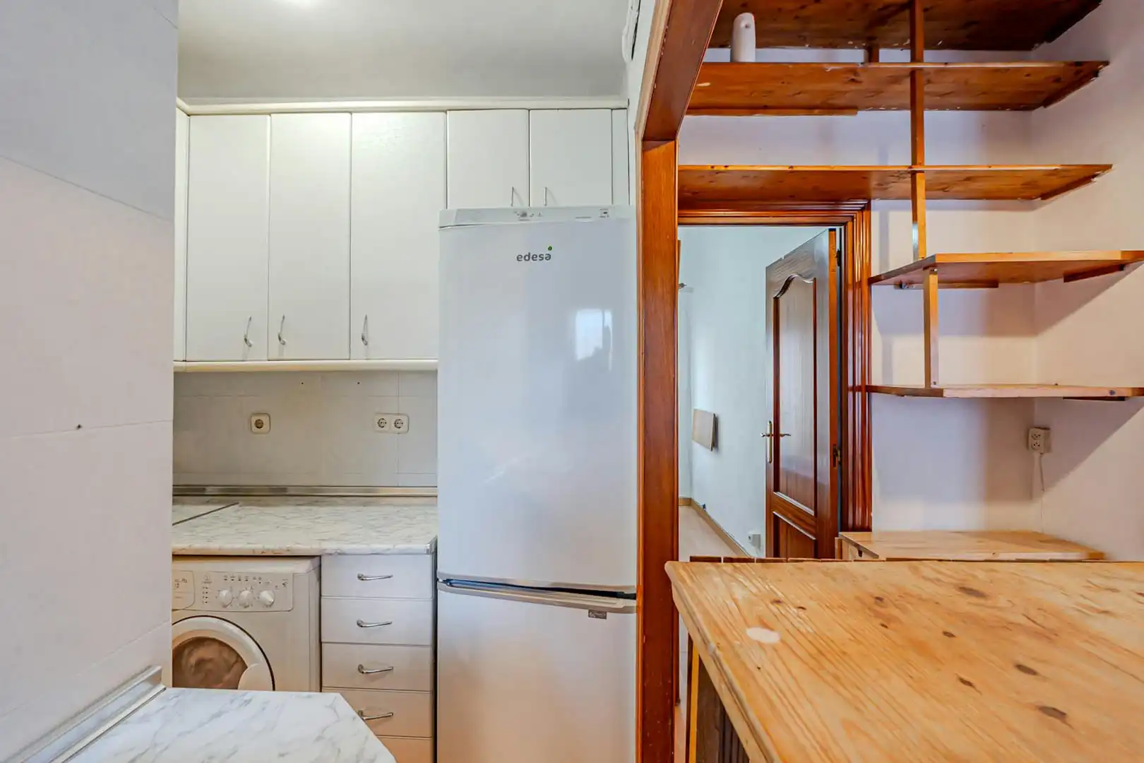 Kitchen of Flat for rent in Madrid  with Air Conditioner, Heating and Furnished