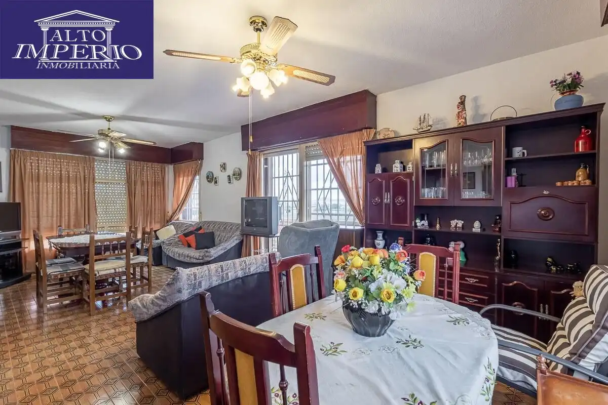 Casa con terrazza in vendita a Avenida HUETOR VEGA, imagen 8