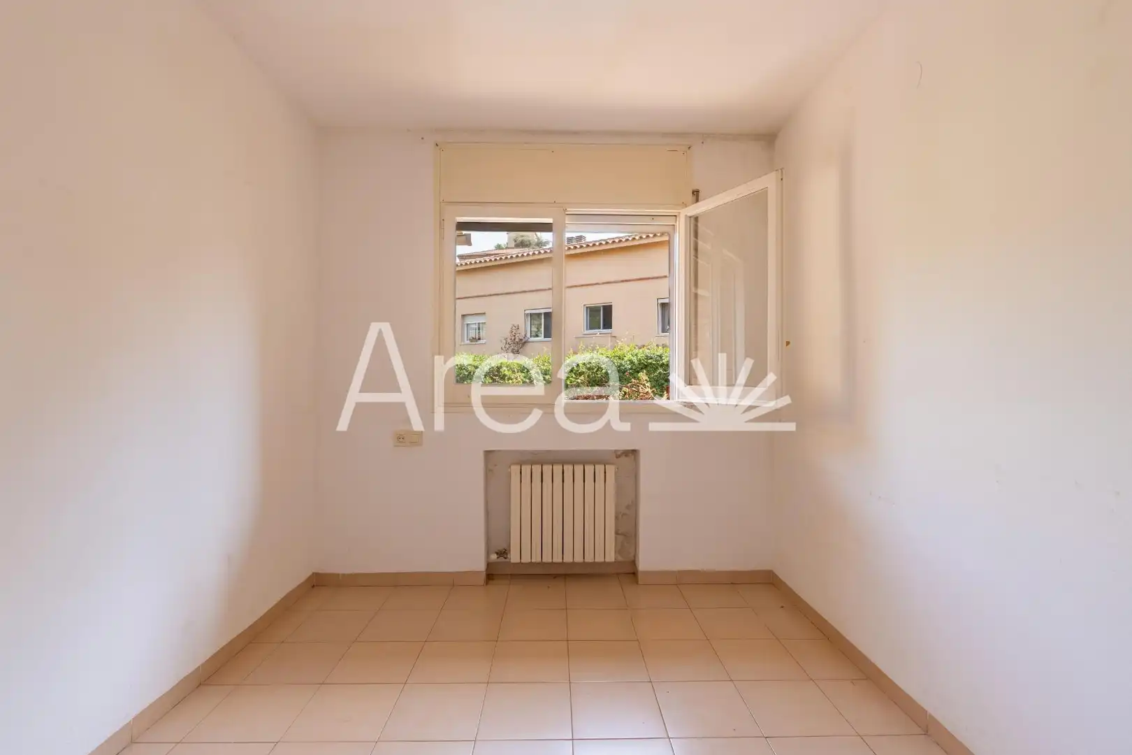 Bedroom of Detached homes for sale in Sant Andreu de Llavaneres  with Terrace and Community pool