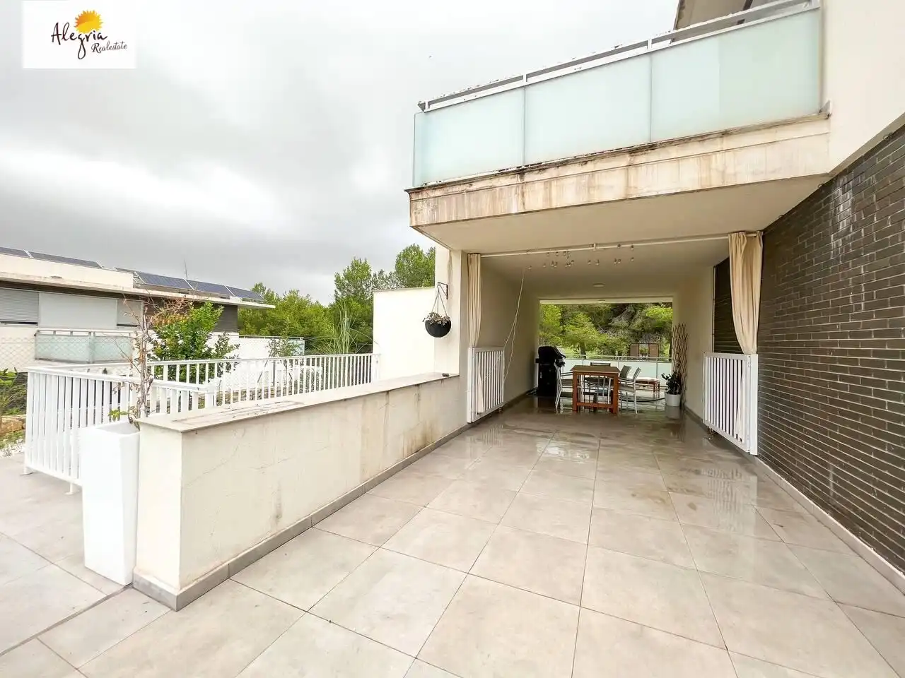 Terraza de Casa o chalet en venta en Chiva con Aire acondicionado, Calefacción y Jardín privado