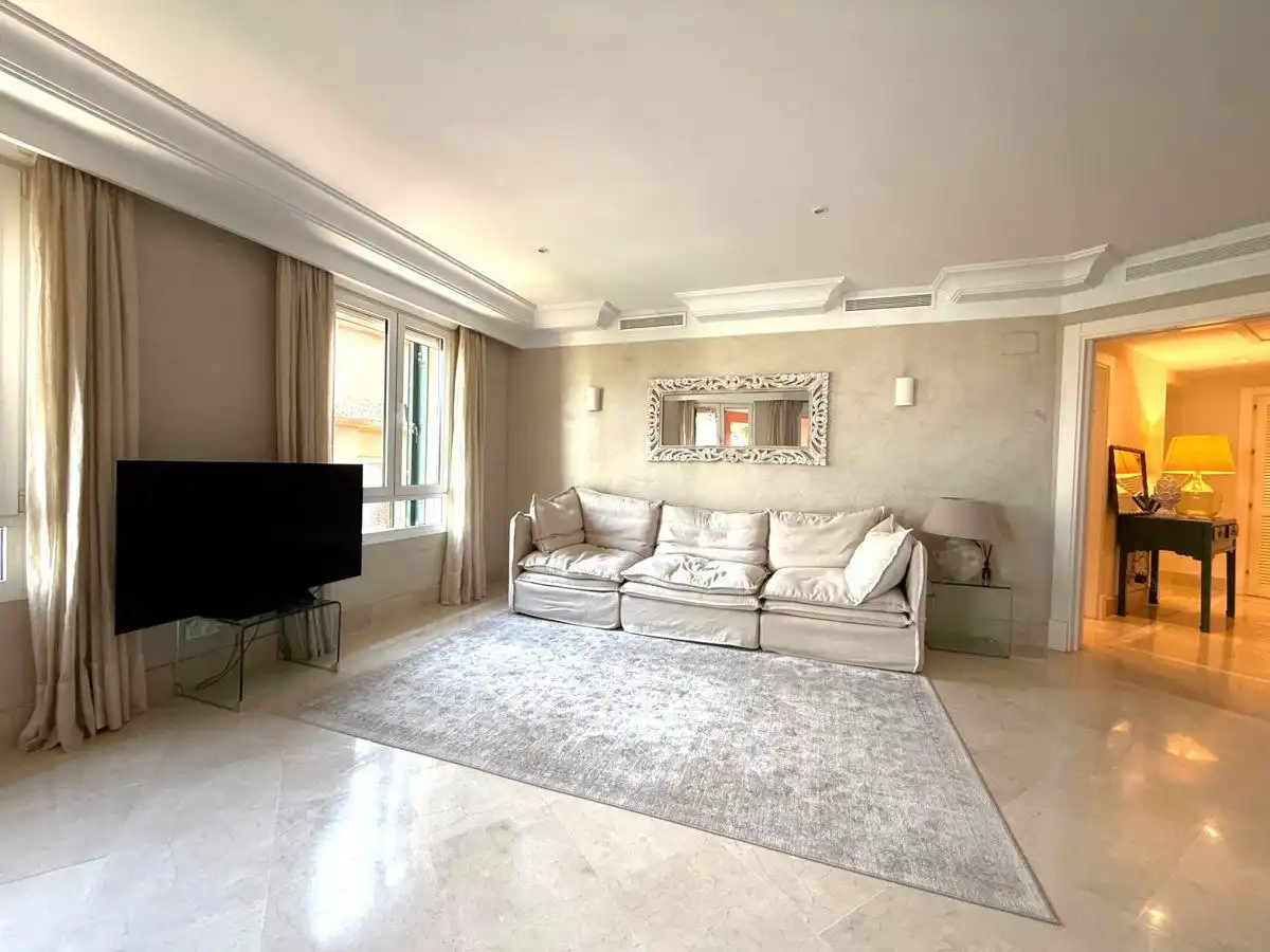 Living room of Apartments for rent in Sotogrande  with Air Conditioner, Heating and Terrace