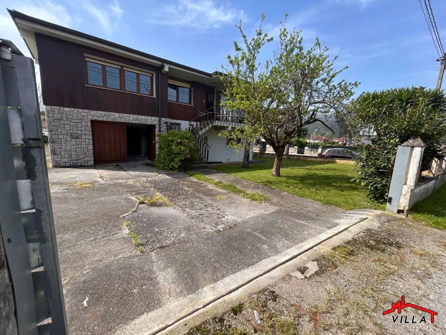 Vista exterior de Casa o chalet en venta en Ampuero con Calefacción, Terraza y Amueblado