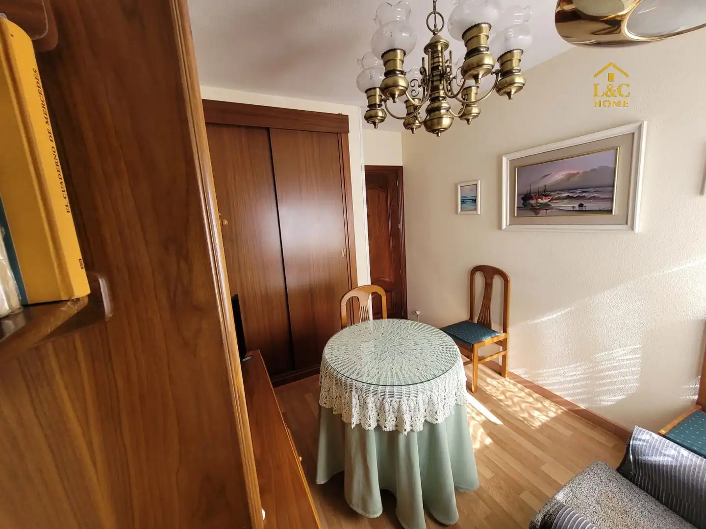 Comedor de Piso en venta en Madrid con Calefacción, Terraza y Amueblado