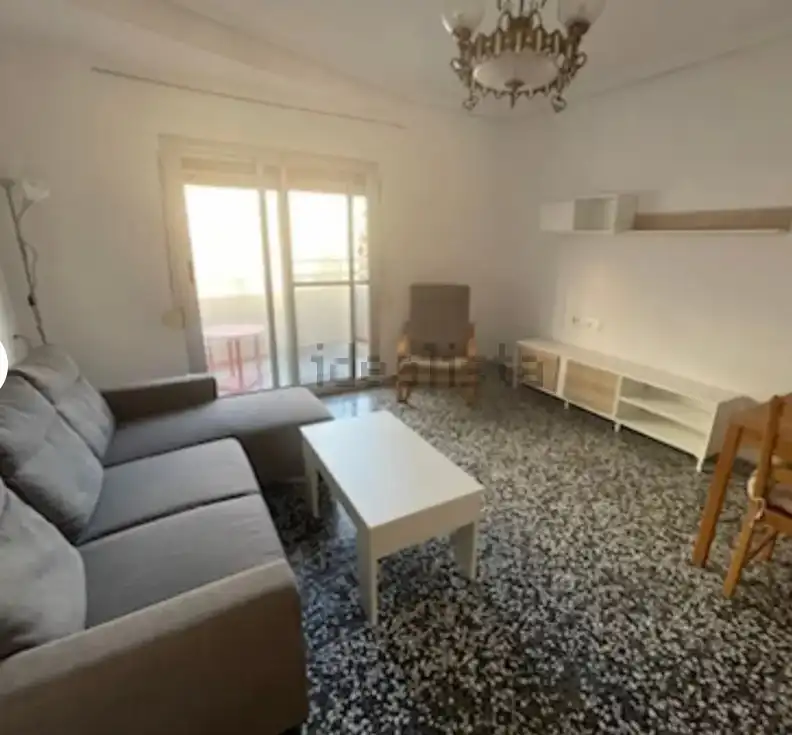 Außenansicht von Wohnung zur Miete in La Pobla de Vallbona mit Terrasse, Möbliert und Ofen