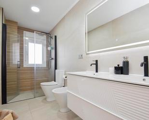 Bathroom of Flat for sale in Churriana de la Vega  with Air Conditioner, Heating and Terrace