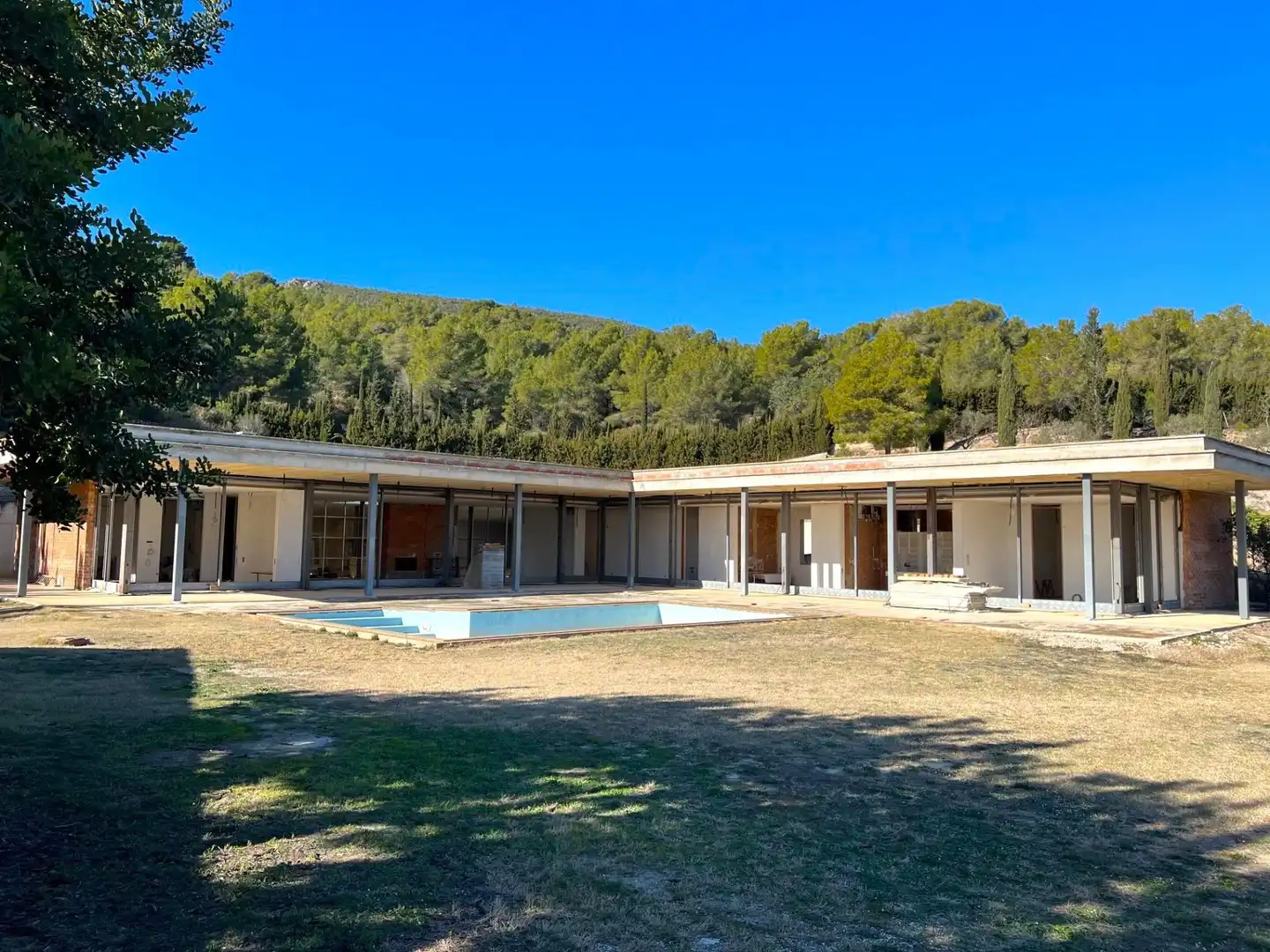 Villa avec piscine à vendre à Albinyana