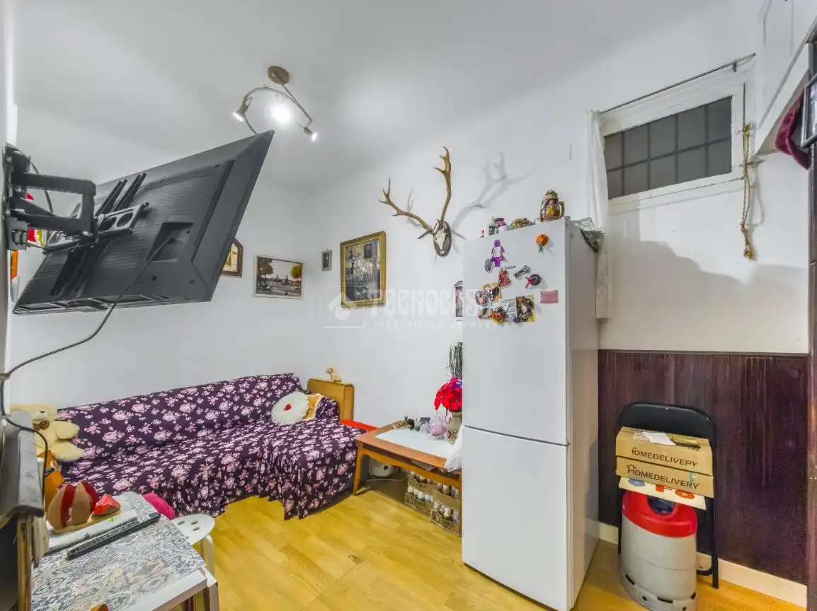 Habitación de Piso en venta en Madrid