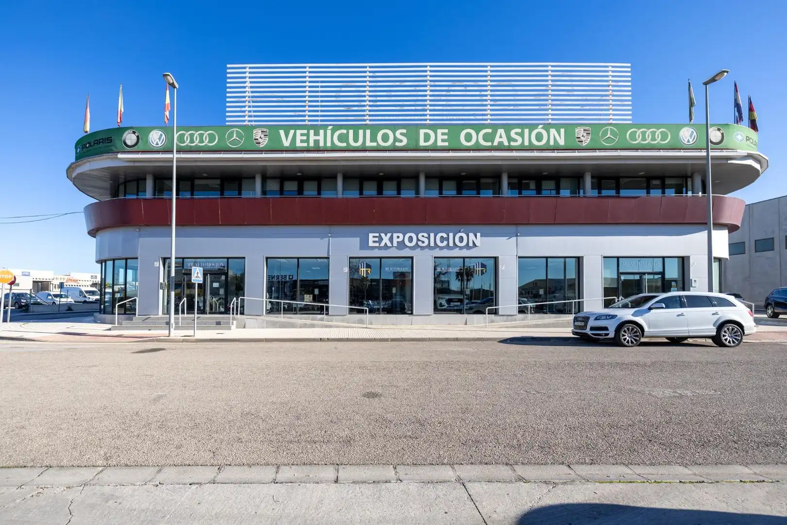 Exterior view of Buildings for sale in Peligros