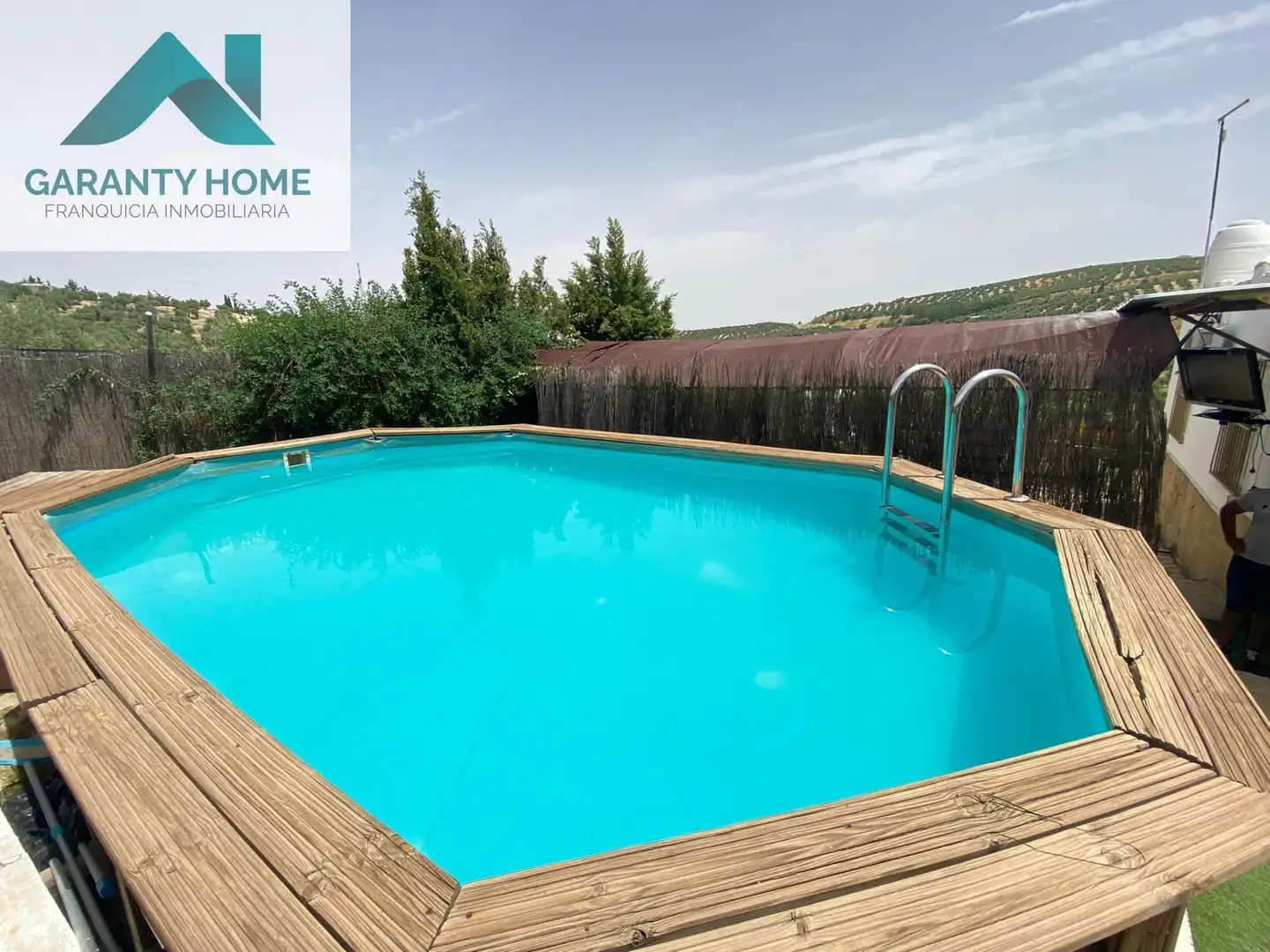 Piscina de Casa o xalet en venda en Torredonjimeno amb Aire condicionat, Jardí privat i Terrassa