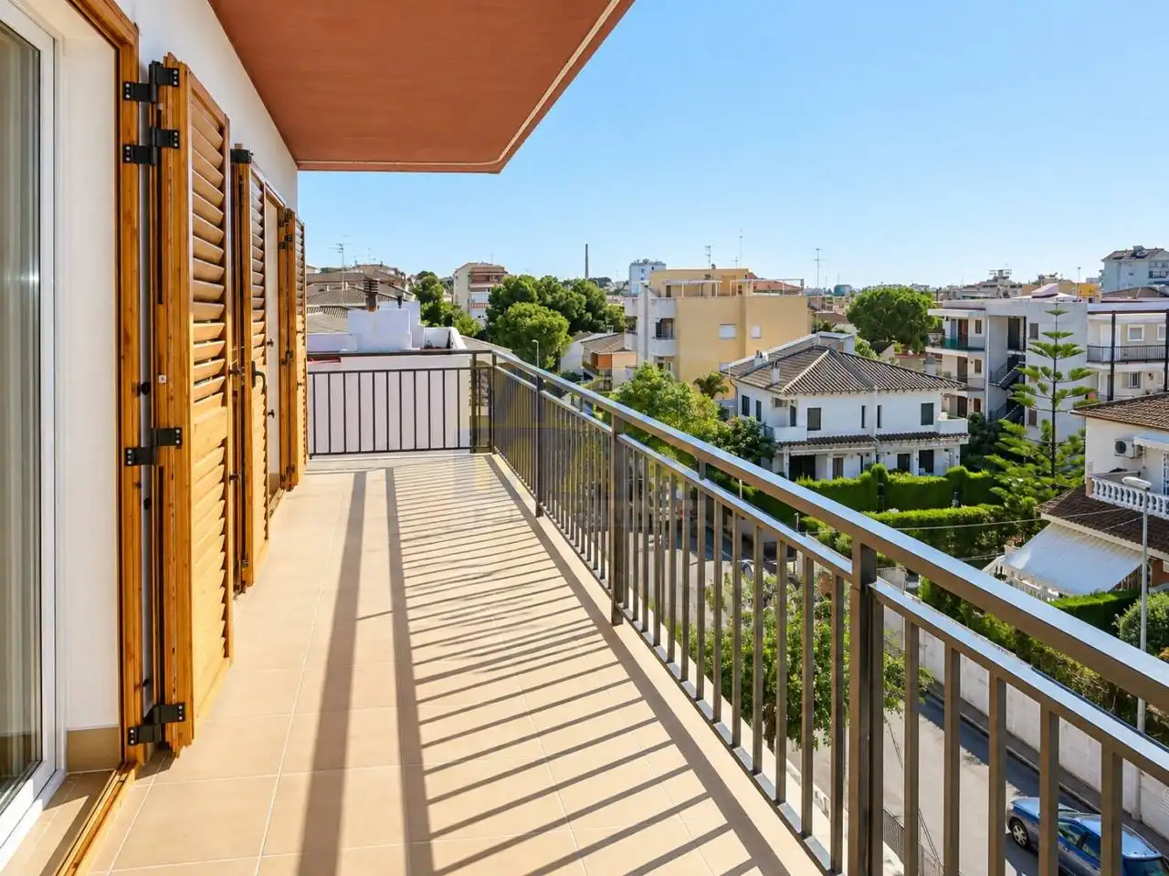 Piso con terraza en venta en Cunit Residencial