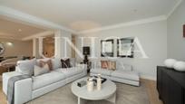 Living room of Flat for sale in  Madrid Capital  with Air Conditioner, Heating and Terrace