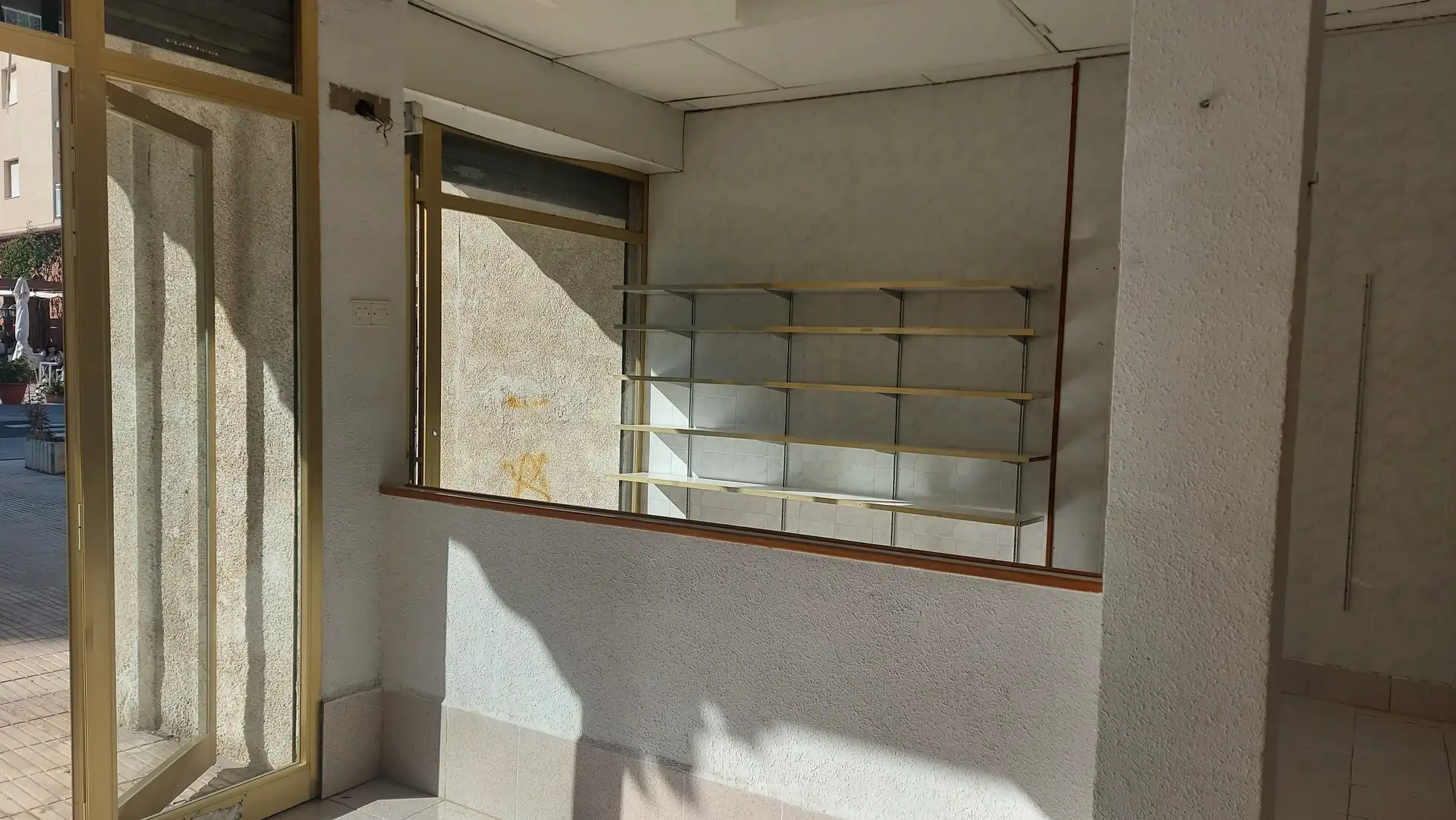 Business premises for sale in Carrer d'Enric Morera, imagen 7