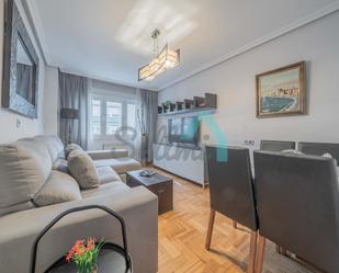 Living room of Flat to rent in Gijón   with Heating, Parquet flooring and Terrace