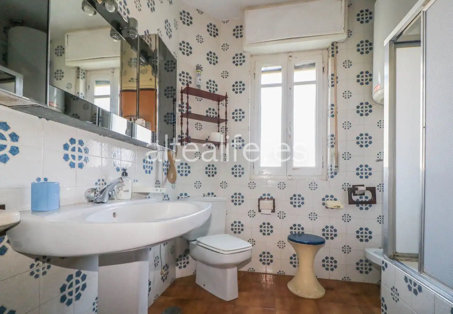 Bathroom of Houses for sale in Altea  with Air Conditioner, Terrace and Swimming Pool