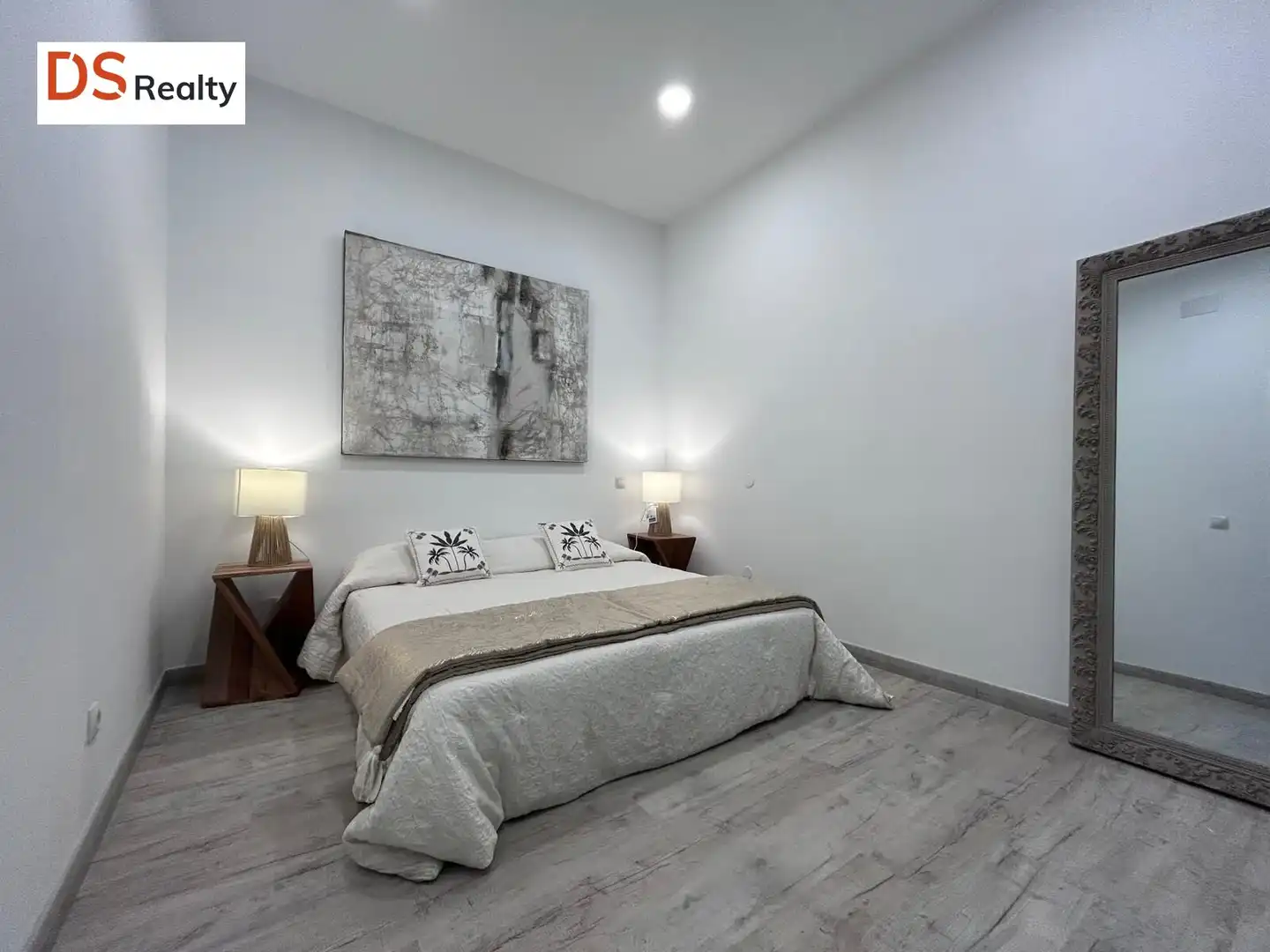 Ground floor with lift for sale in Calle ARTISTAS, imagen 6