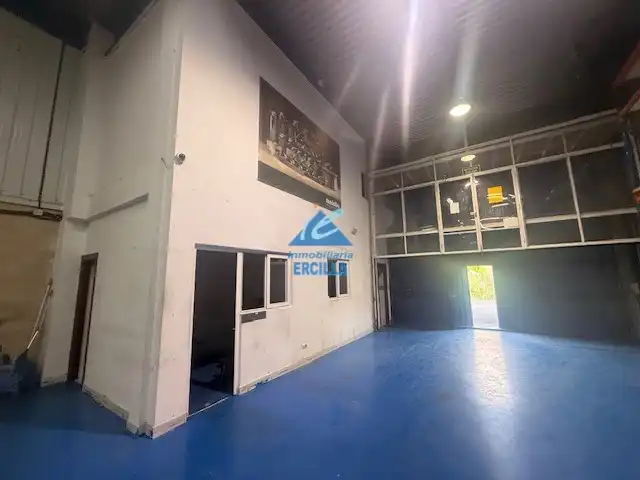 Nave industrial de alquiler en Zamudio