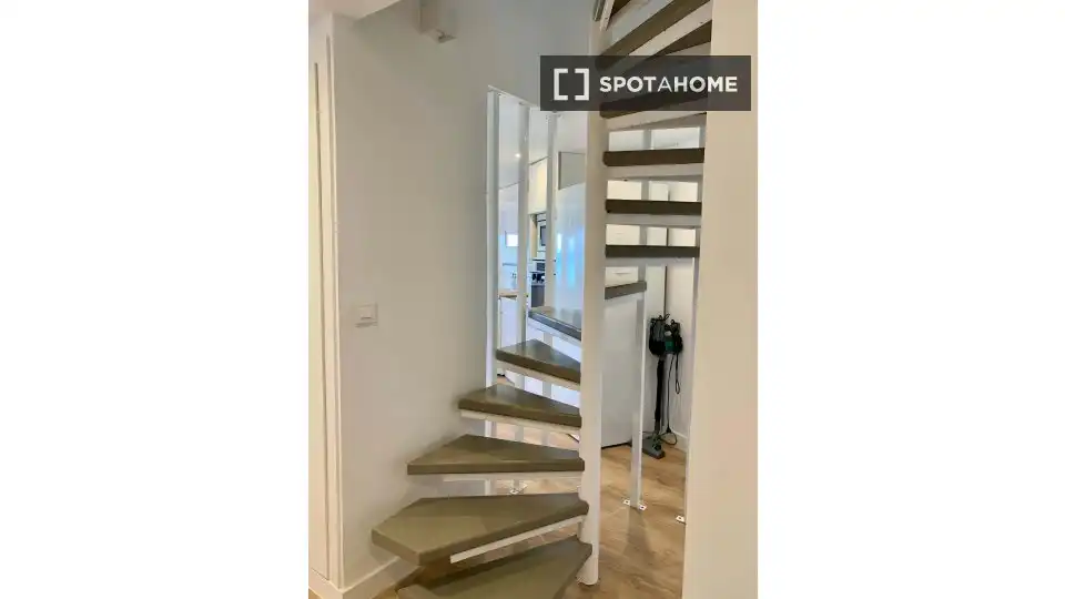 Apartamento para compartir en Gandia con Aire acondicionado, Terraza y Amueblado