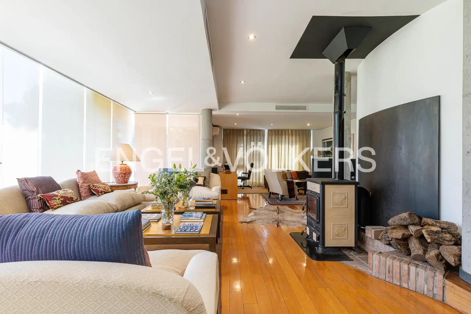Sala de estar de Casa o chalet en venta en Majadahonda con Aire acondicionado, Calefacción y Jardín privado