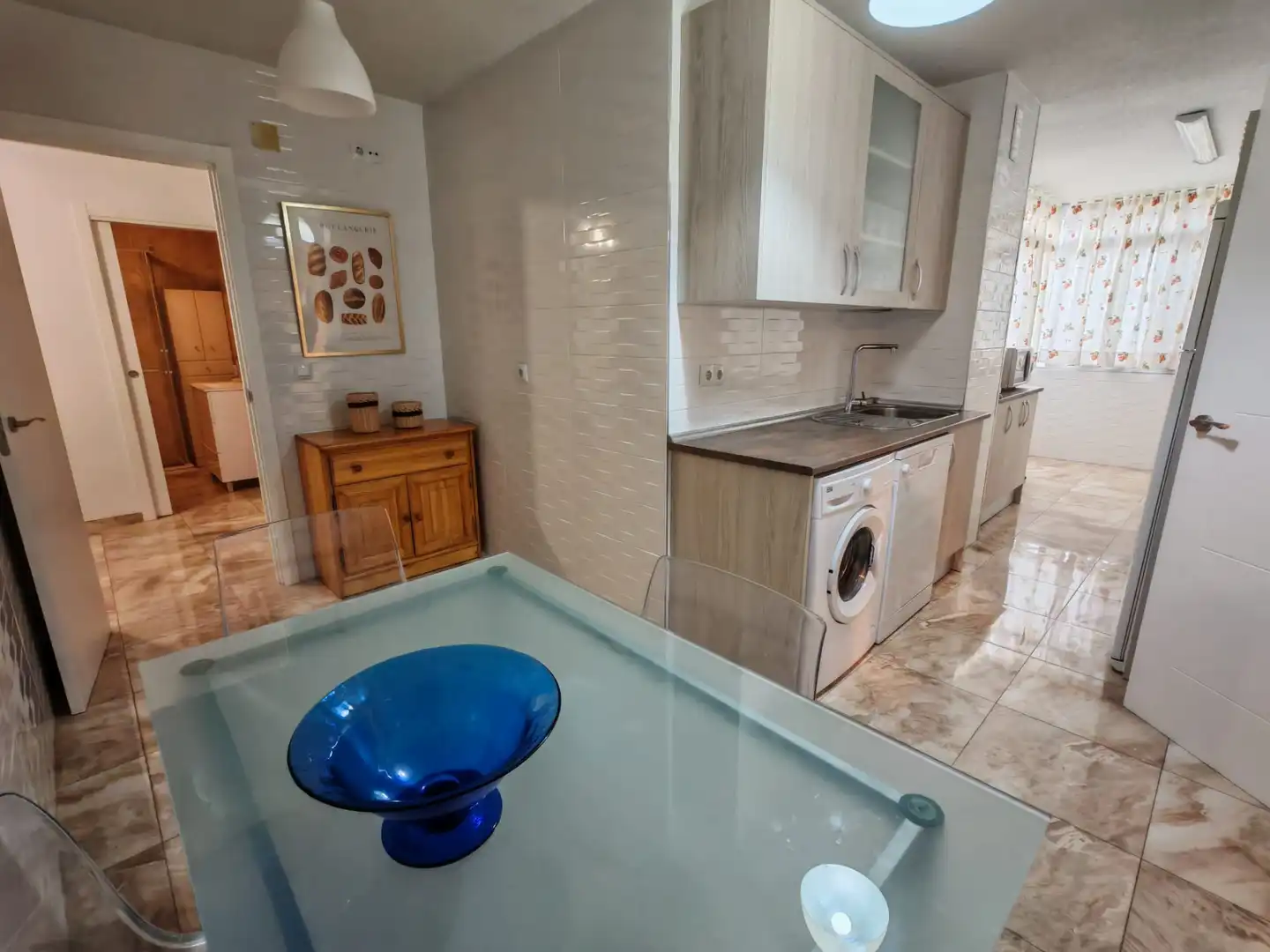 Wohnung zur Miete in Calle Nápoles, Sur - PAU 4