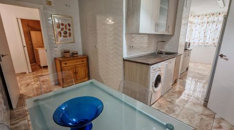 Foto 4 von Wohnung zur Miete in Calle Nápoles, Sur - PAU 4, Móstoles