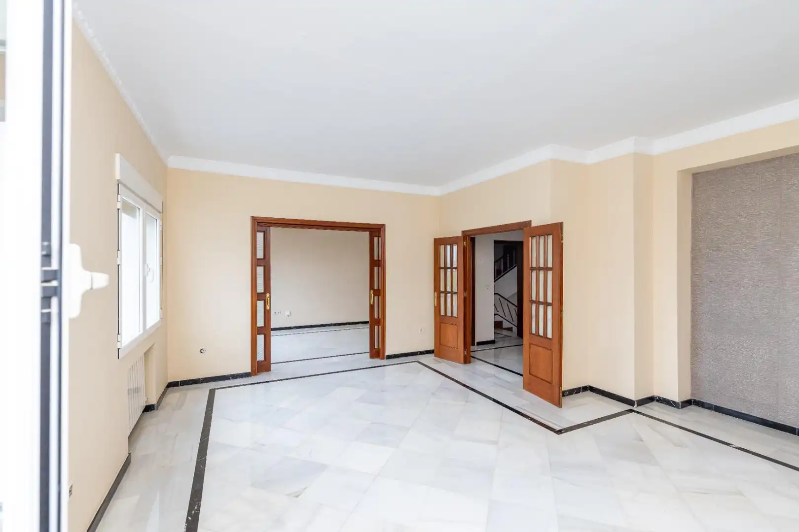 Piso de alquiler en Granada con Aire acondicionado, Calefacción y Terraza