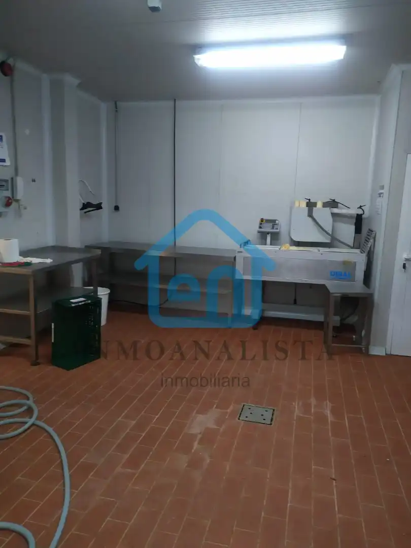 Cocina de Nave industrial en venta en Utiel con Alarma