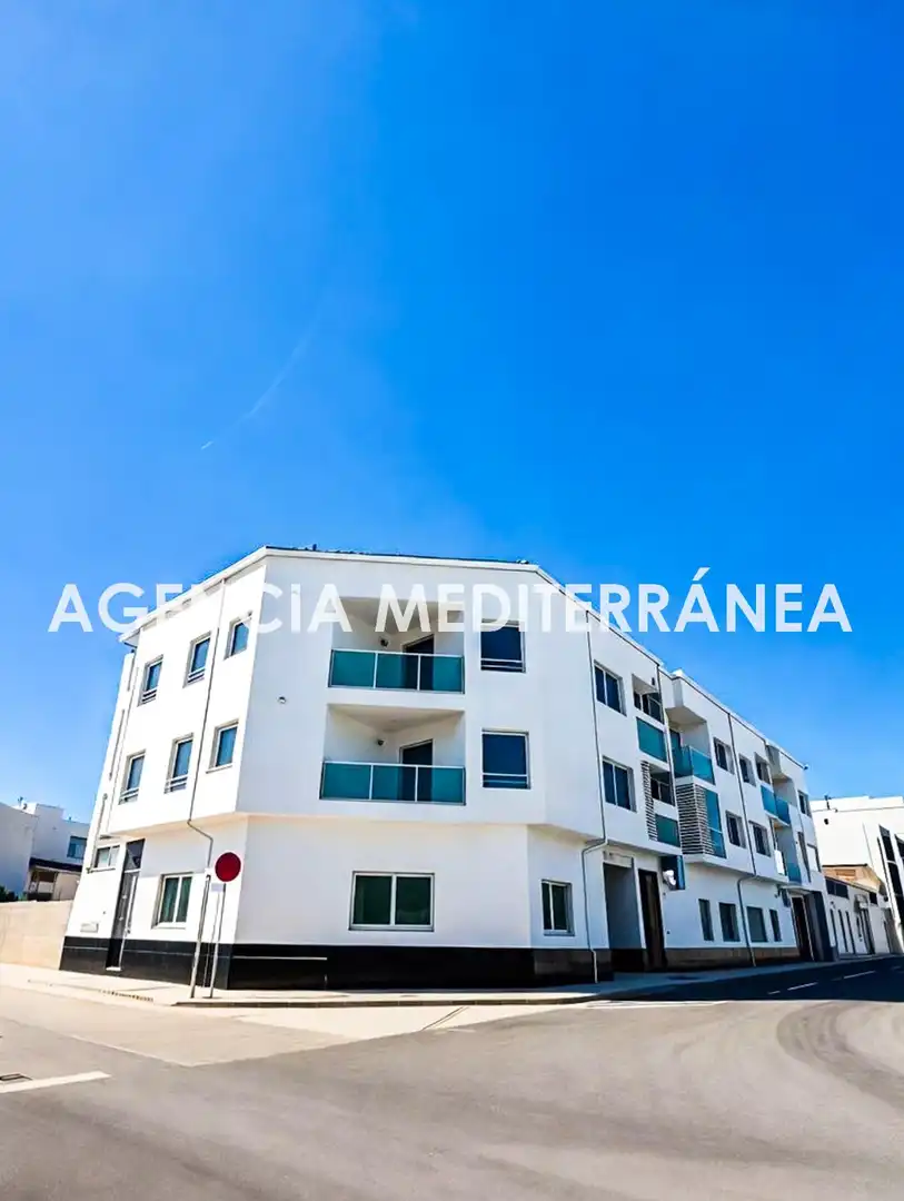 Vista exterior de Àtic en venda en Bellreguard amb Terrassa, Traster i Balcó