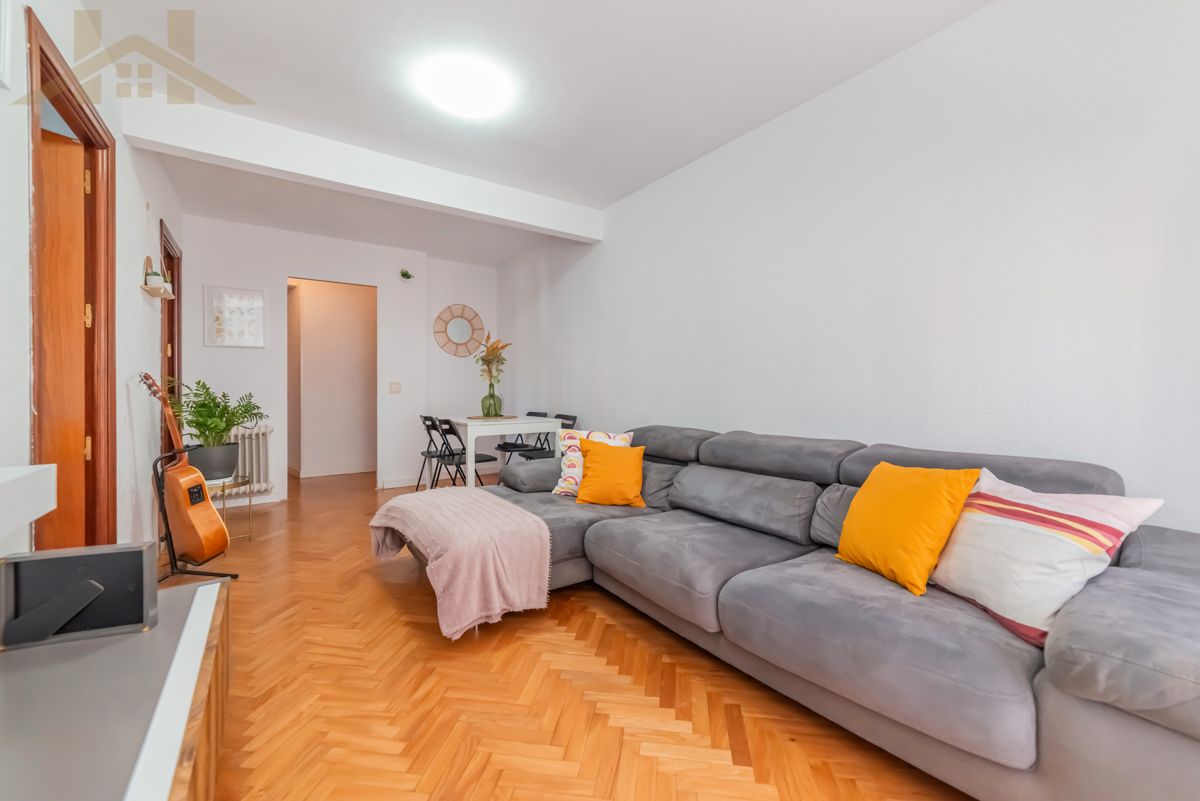 Sala d'estar de Pis en venda en Leganés amb Calefacció i Terrassa
