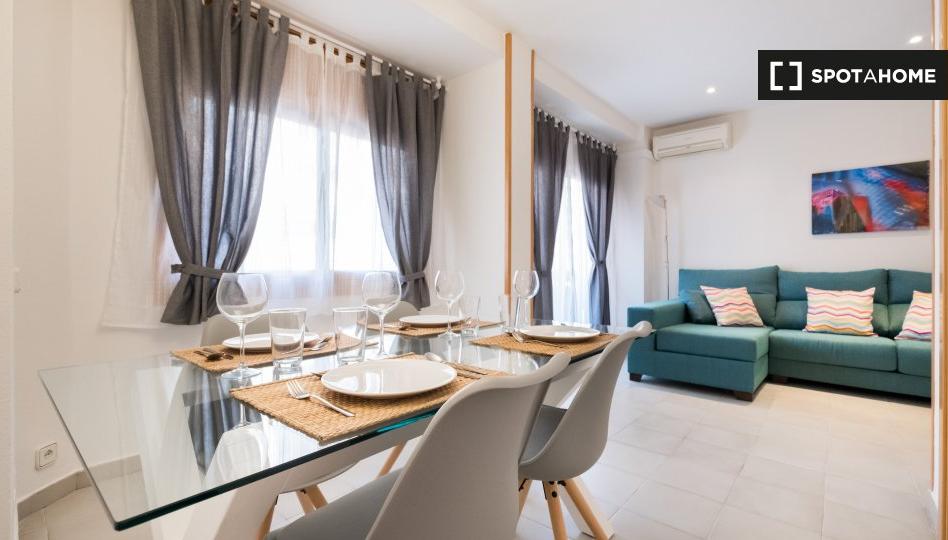 Photo 1 of Flat to rent in El Baix Guinardó, Barcelona
