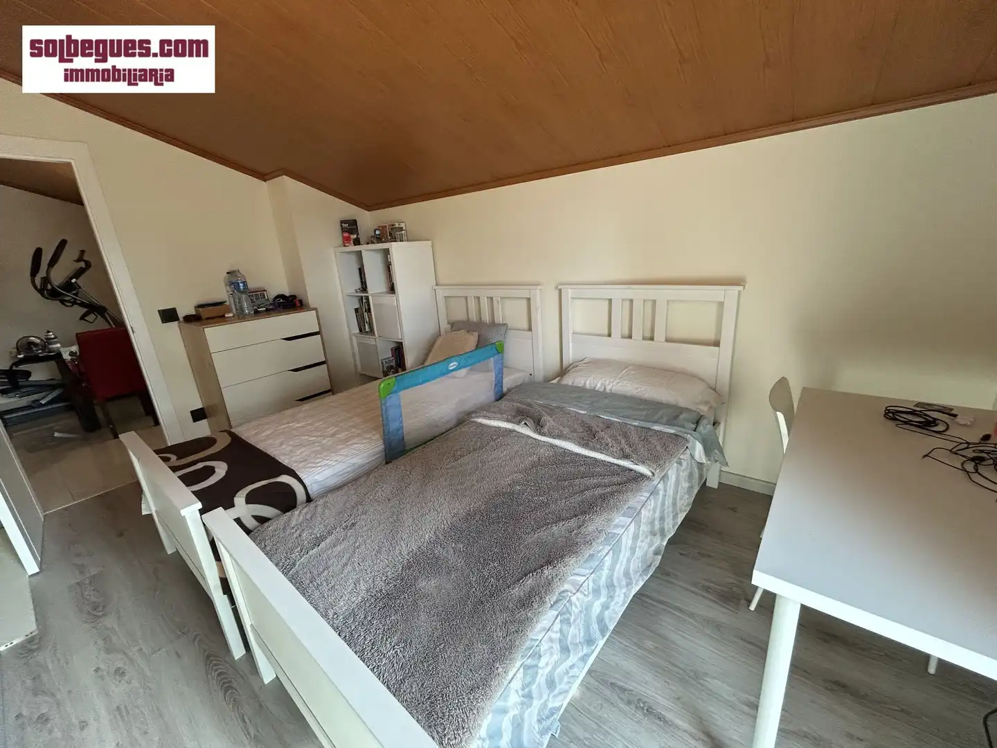 Dormitori de Casa o xalet de lloguer en Begues amb Aire condicionat, Calefacció i Jardí privat