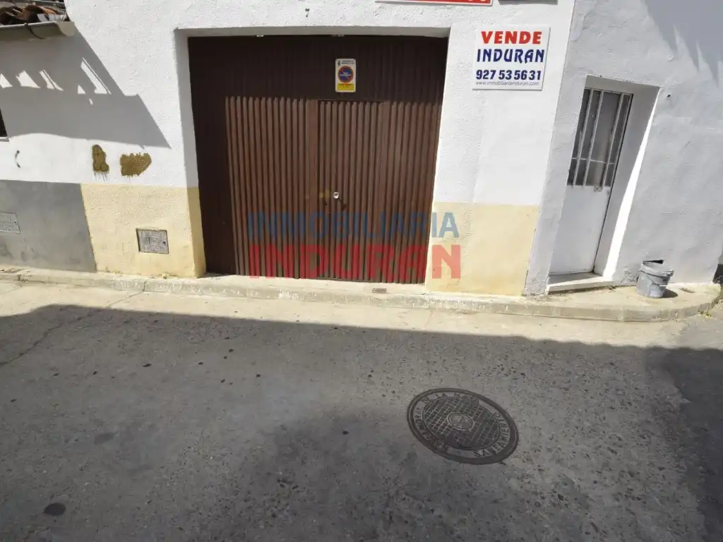 Haus zum Verkauf in Navalmoral de la Mata