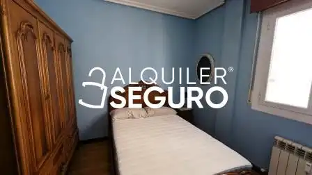 Piso de alquiler en Perez Galdos, Juzgados