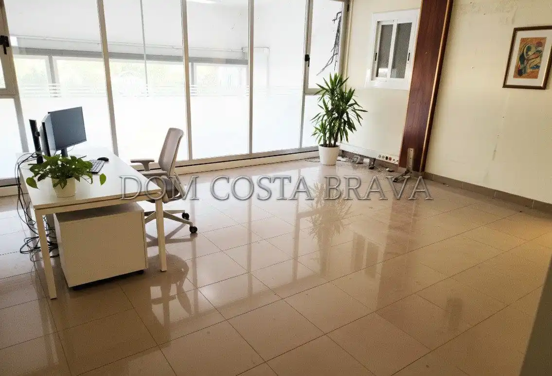 Local comercial en venda a Avenida De les Glories Catalanes, imagen 11