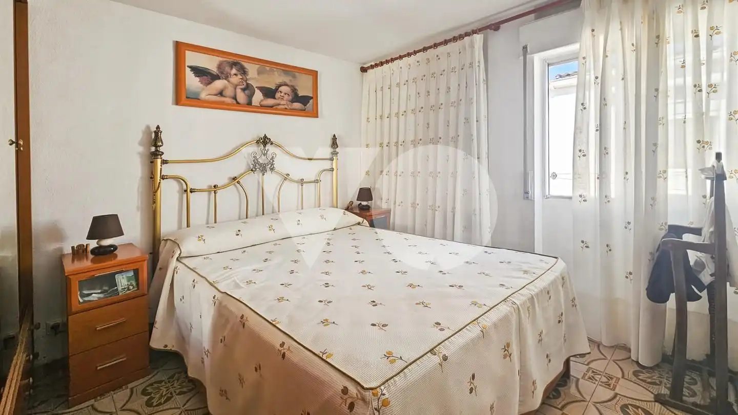 Bedroom of Flat for sale in Madrid  with Air Conditioner, Heating and Terrace
