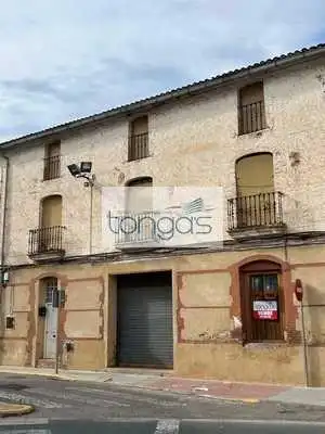 Vista exterior de Nave industrial en venta en Cotes