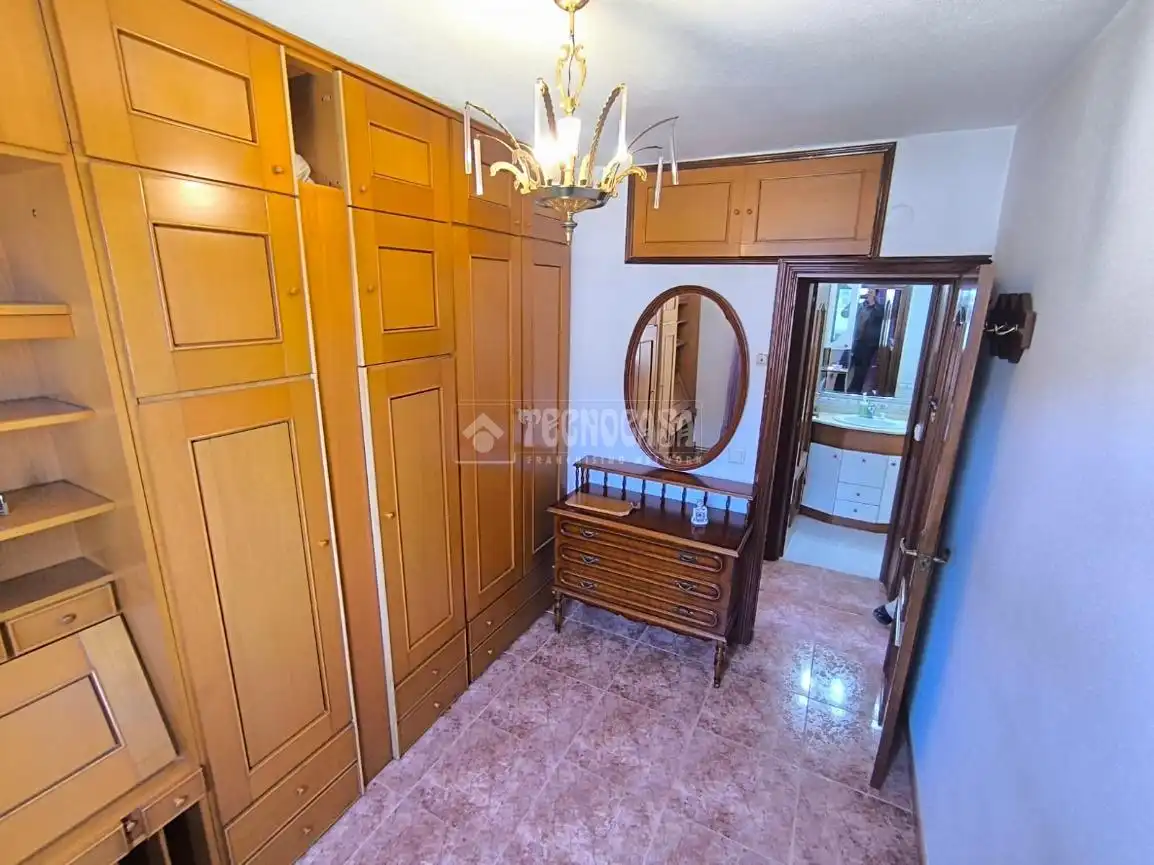 Habitación de Piso en venta en Madrid