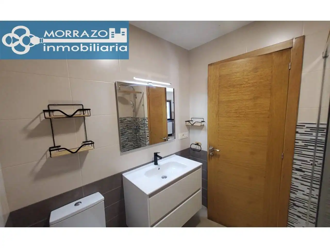 Badezimmer von Wohnung zur Miete in Bueu mit Möbliert