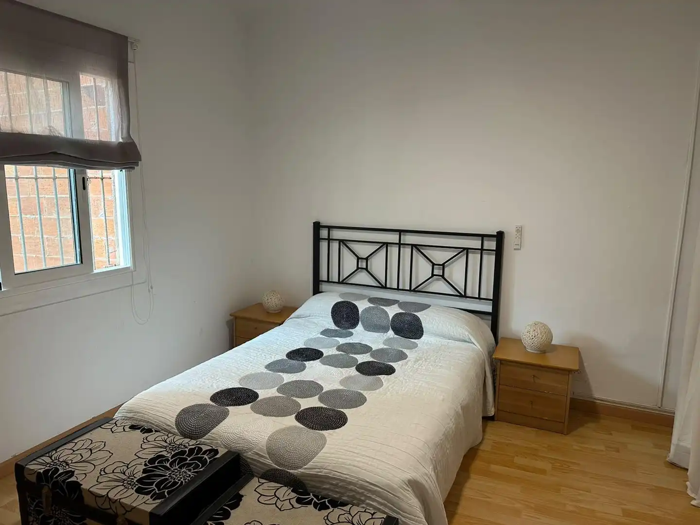 Dormitori de Apartament en venda en Barcelona amb Parquet, Traster i Moblat