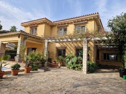 Vista exterior de Casa o xalet en venda en Benalmádena amb Terrassa