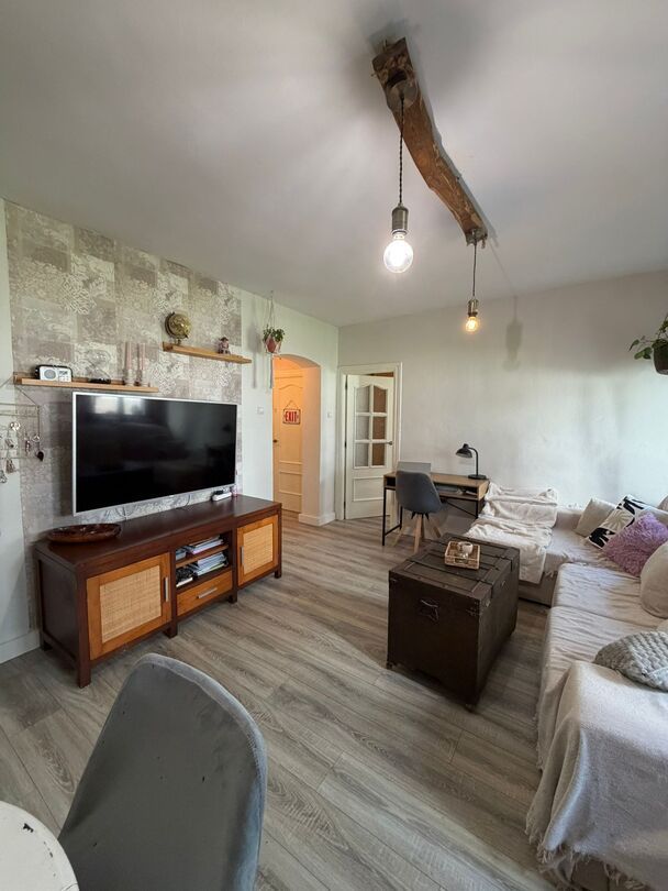 Living room of Flat for sale in Gijón   with Storage room and Furnished