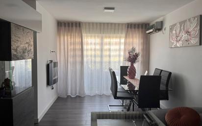 Dining room of Flat for sale in  Córdoba Capital  with Air Conditioner, Furnished and Oven