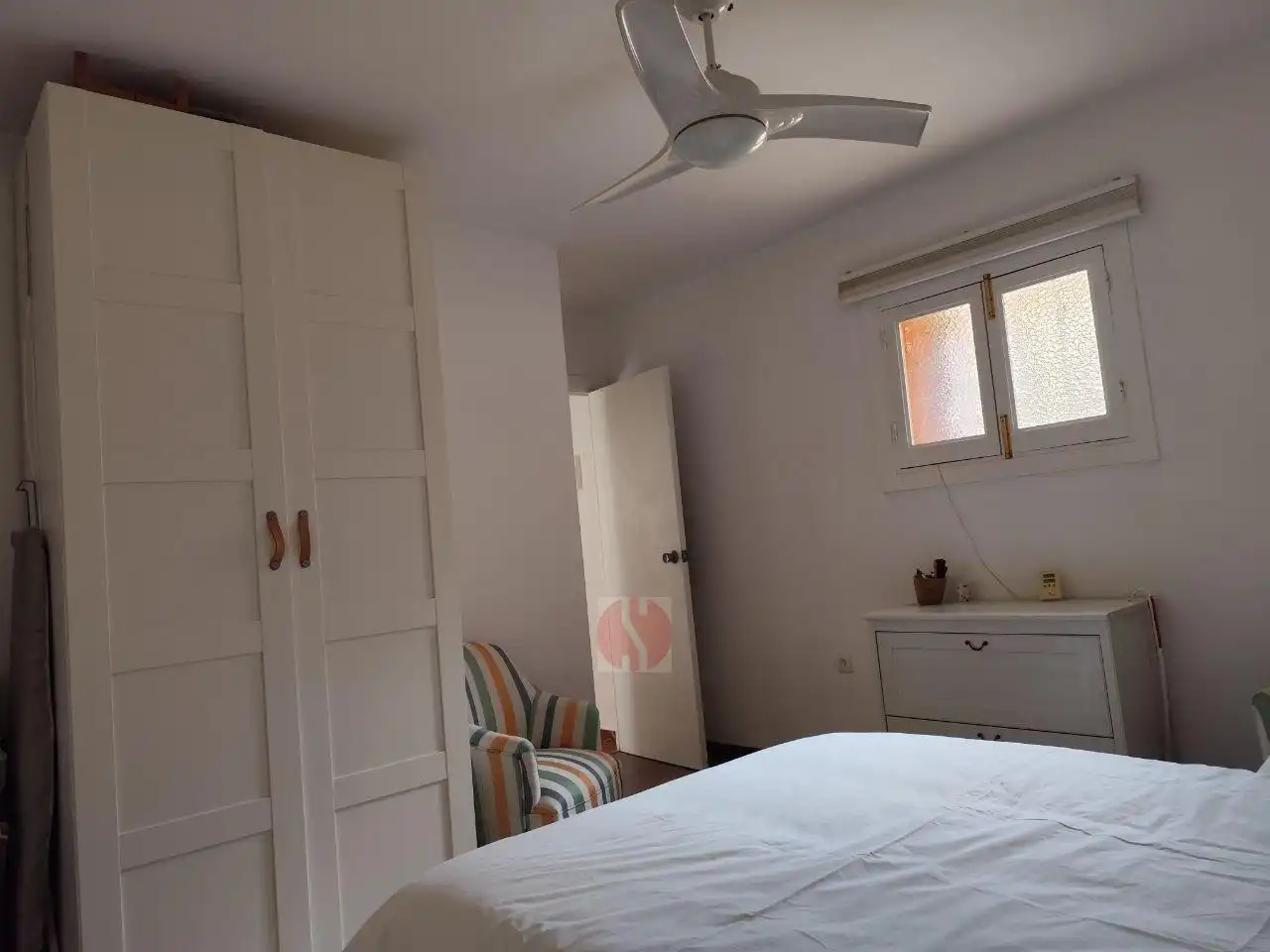 Habitación de Piso en venta en Granada con Amueblado y Balcón